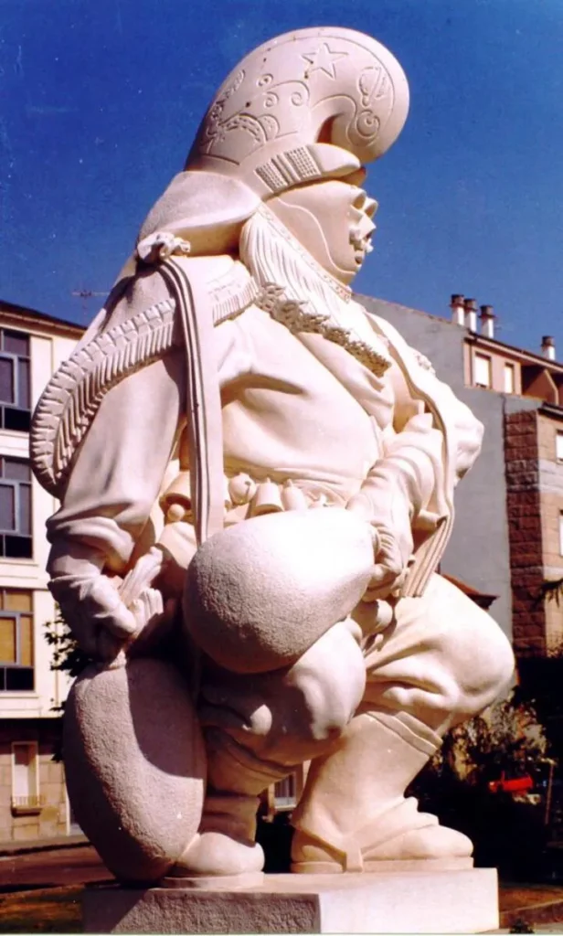 Escultura A Pantalla Escultura en mármore do artista Xosé Lois Carreira